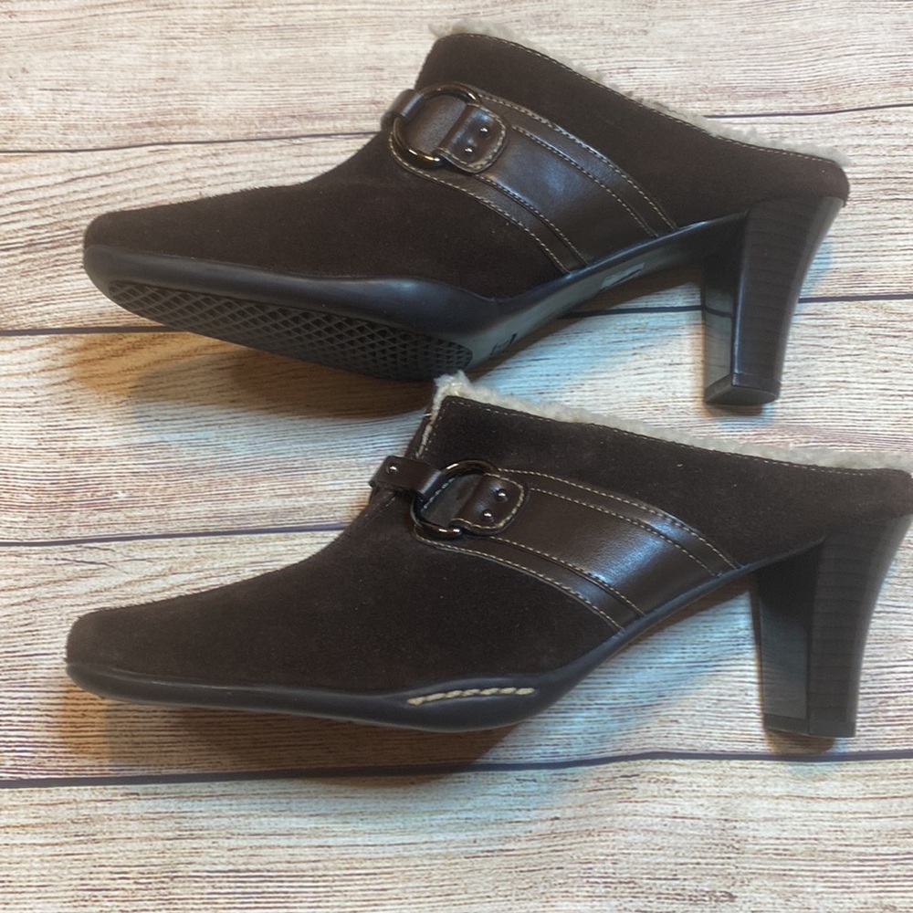 A2 by Aerosoles Brown Suede Leather Snapjack Mule Size 9